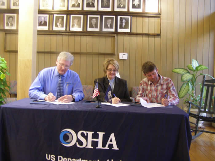 From left to right: Charles A. Vandersteen, executive director of the Louisiana Forestry Association; Dorinda Folse, OSHA's area director in Baton Rouge; and Johnny Jenkins II, president of the Louisiana Logging Council.